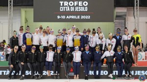 sr podio foto simone ferraro sf100033 copia